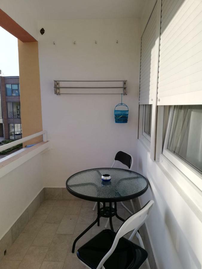 Apartment White Pula Luaran gambar
