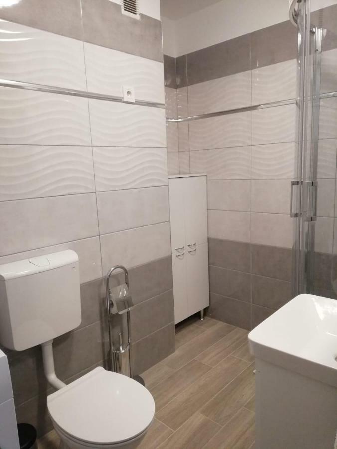 Apartment White Pula Luaran gambar
