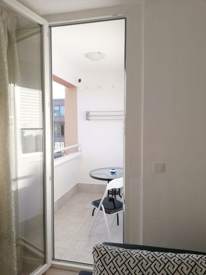 Apartment White Pula Luaran gambar